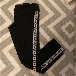 Girls under armor leggings